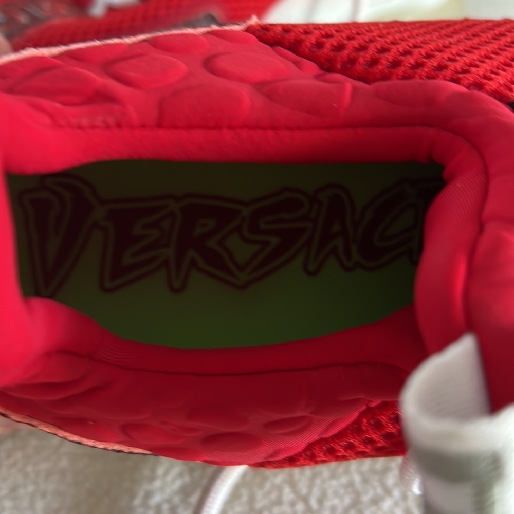 Versace chain reaction - Picture 9 of 9